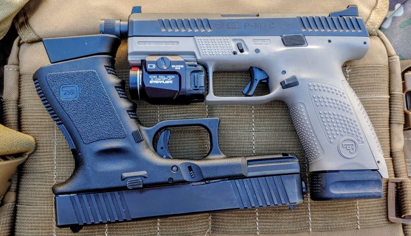 compact pistols, Glock, Glock 19, G19, CZ, CZ P10, CZ P10C, P10, P10C, hybrid holster, holsters, compact, concealed carry, Glock G19, concealed, best holster, IWB, OWB, pistols, carry pistol, best pistol, gun review, CrossBreed Holsters, holsters for concealed carry, holsters for, best holster